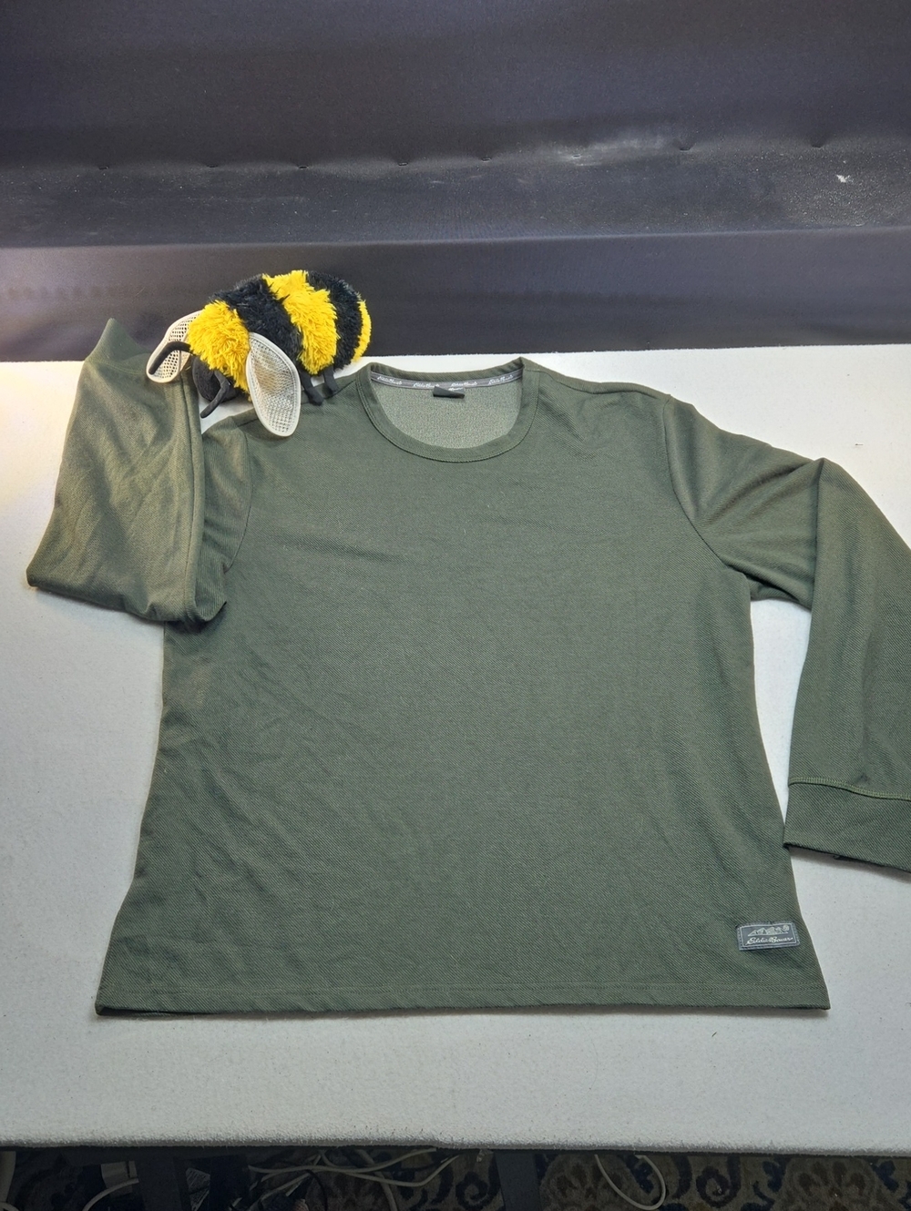 Eddie Bauer Men's Olive Green Long Sleeve Crewneck Shirt